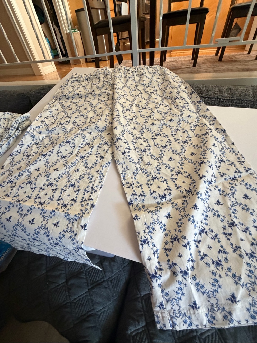 ThirdLove Cream Top with Blue Floral Print light material perfect for summer - Picture 9 of 10